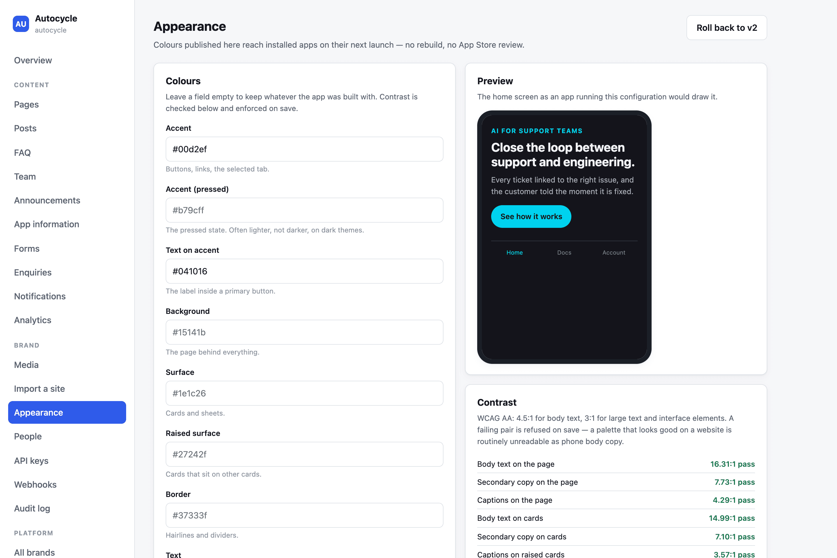 Appearance editor with colour fields, a live phone preview and a contrast check for every text pair.